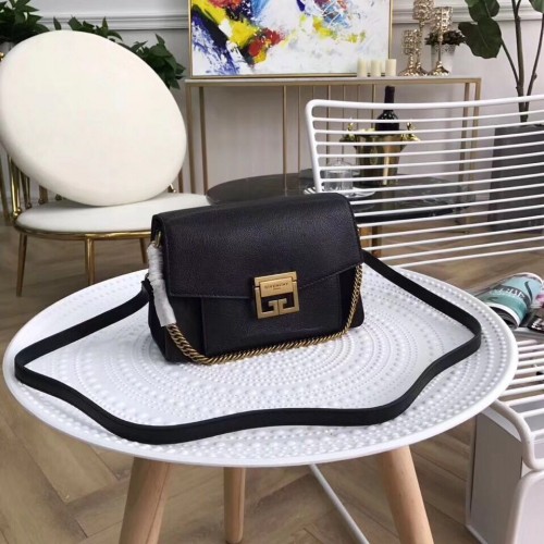 GIVENCHY GV3 bőr és velúr válltáska 9333 fekete