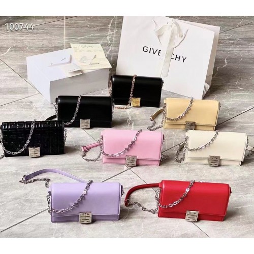GIVENCHY eredeti bőr láncos válltáska 1864