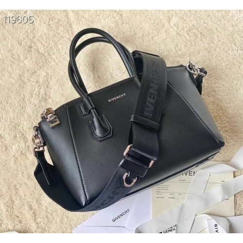 Givenchy Szemcsés Eredeti Borjúbőr Kis Antigona Táska BB0273 Fekete