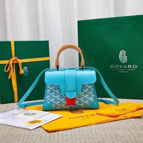 Goyard borjúbőr saigon mini táska 9955 világoskék