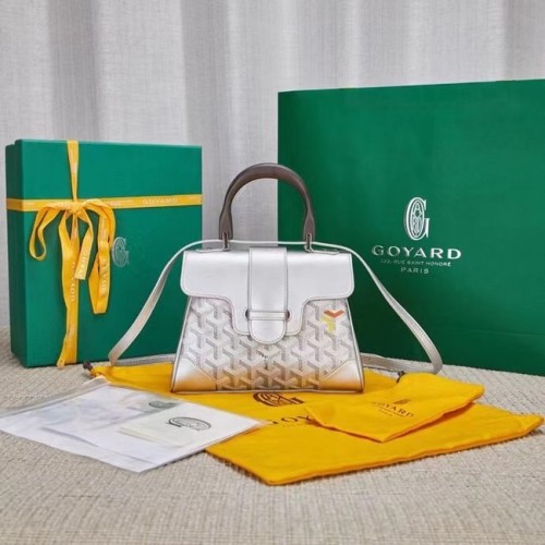 Goyard borjúbőr saigon mini táska 9955 ezüst