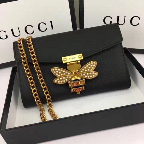 Gucci borjúbőr válltáska 403326 fekete
