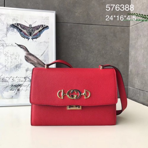 Gucci GG bőr válltáska A576388 piros