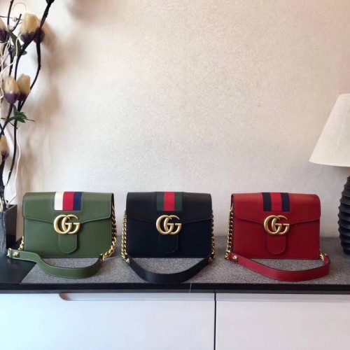 Gucci GG Marmont bőr válltáska 476468