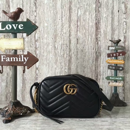 Gucci GG Marmont Matelasse Mini Válltáska 448065A Fekete