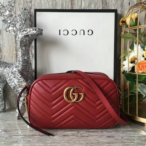 Gucci GG Marmont Matelasse Válltáska 447632A Piros