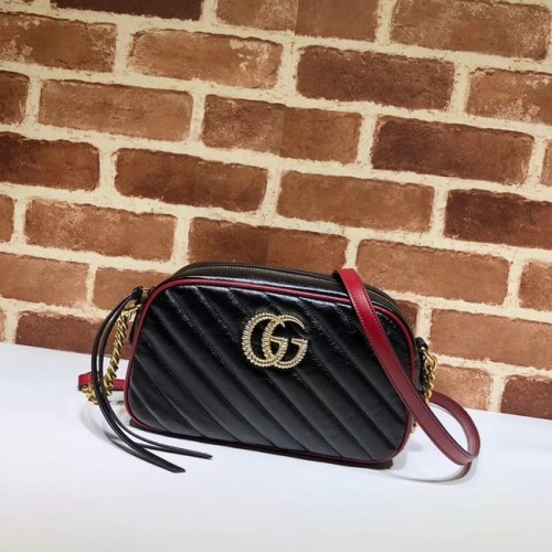 Gucci GG Marmont Matelasse Válltáska A447632 Fekete