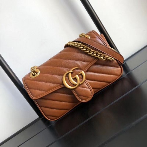 Gucci GG Marmont kis válltáska 446744 Barna