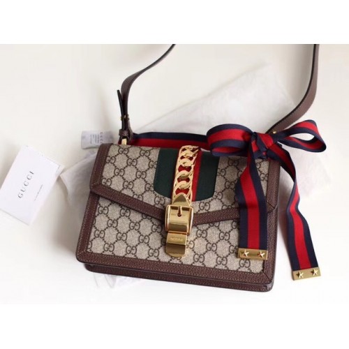 Gucci GG Supreme vászon Sylvie kis válltáska 421882 barna