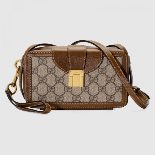 Gucci GG mini táska csattal 614368 barna