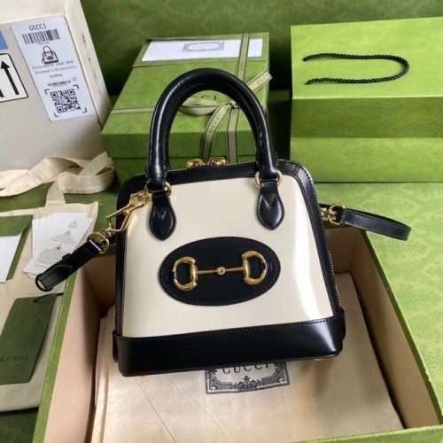 Gucci Horsebit 1955 mini felső fogantyús táska 640716 fekete-fehér