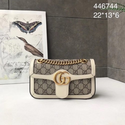 Gucci Ophidia GG Supreme kis válltáska 446744 fehér