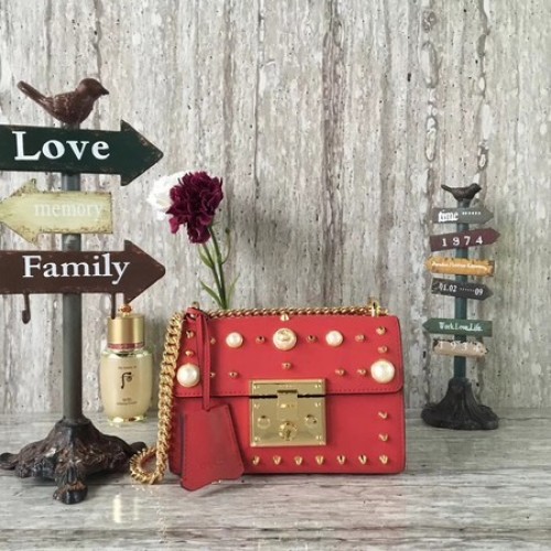 Gucci Lakatos Borjúbőr Válltáska 432182 Piros