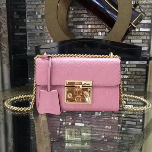 Gucci Lakatos Gucci Signature Mini Válltáska 409487 Rózsaszín