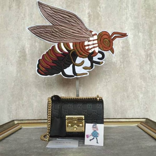 Gucci Lakatos Gucci Signature Mini Válltáska 409487A Fekete