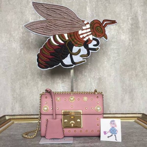 Gucci Lakatos Bőr Válltáska 432182A Rózsaszín