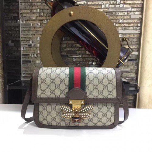 Gucci Queen Margaret GG Supreme közepes válltáska 524356 barna