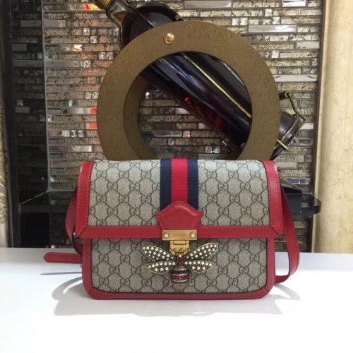 Gucci Queen Margaret GG Supreme közepes válltáska 524356 piros