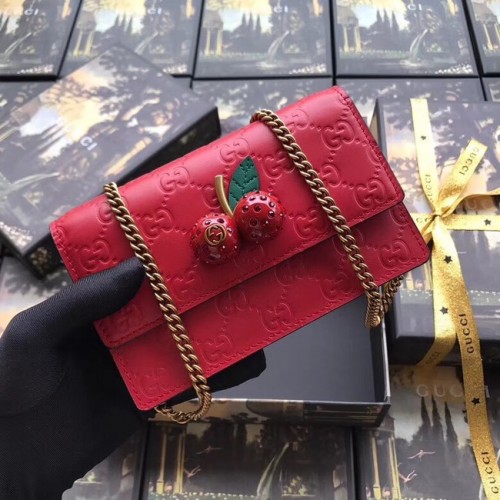 Gucci Signature mini táska cseresznyével 481291 piros
