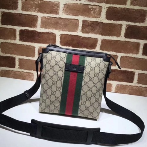 Gucci Web GG Supreme Lapos Messenger Táska 471454 Barackszínű
