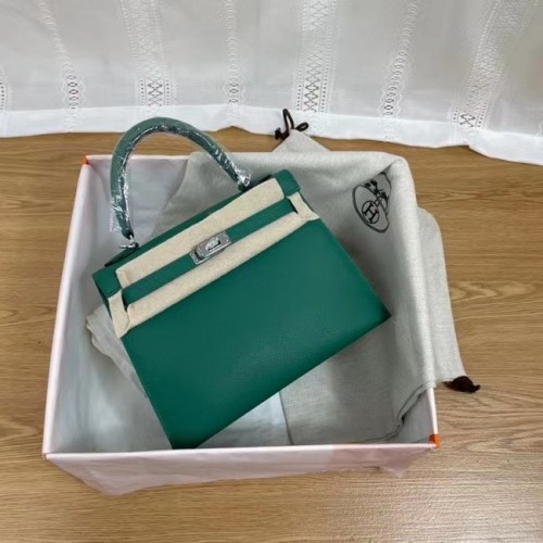Hermès Kelly 25cm Válltáska Epsom KL2755 Tózöld & Ezüst Tónusú Fém