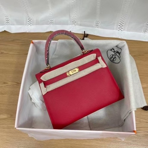 Hermès Kelly 25cm Válltáska Epsom KL2755 Piros & Arany Tónusú Fém
