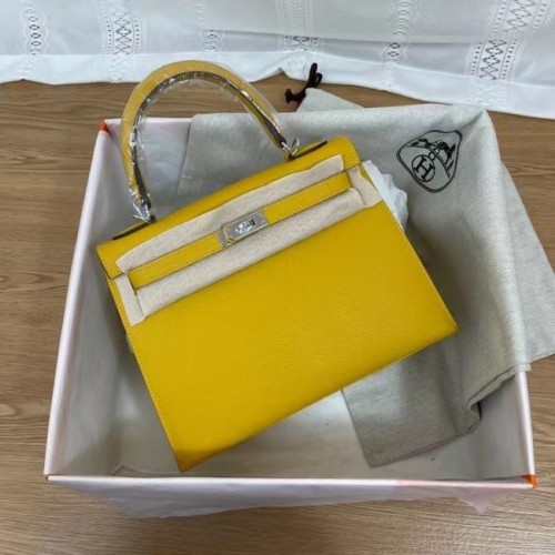 Hermès Kelly 25cm Válltáska Epsom KL2755 Sárga & Ezüst Tónusú Fém