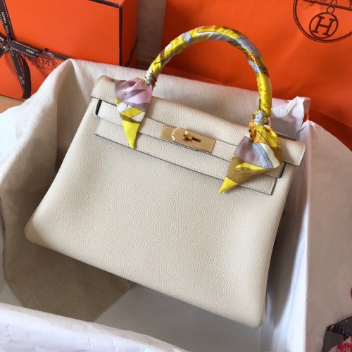 Hermès Kelly 28cm Válltáska Togo Bőr KL28 Krémfehér
