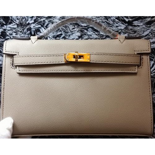 Hermès MINI Kelly 22cm-es Táska Marhabőr K011 Szürke