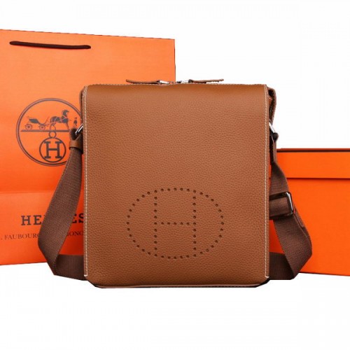Hermès Eredeti Marhabőr Messenger Táska M86681 Bézs