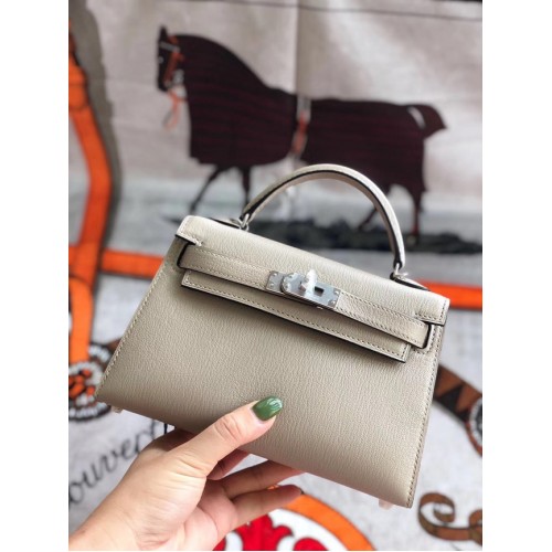 Hermès eredeti mini Kelly Chevre Mysore K19CM világosszürke és ezüst fém táska
