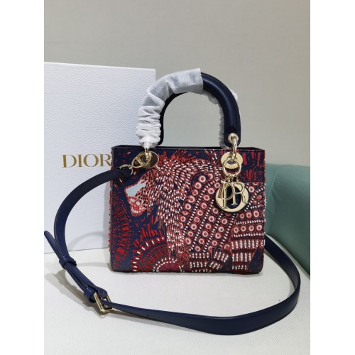 LADY DIOR DIOR HÍMZETT VÁSZONTÁSKA 2553