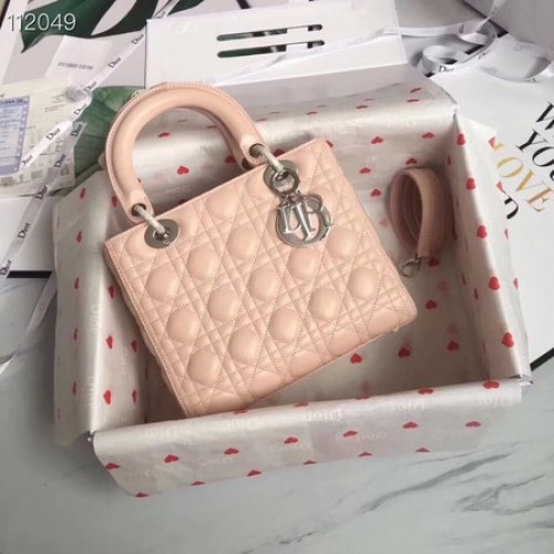 LADY DIOR BÁRÁNYBŐR TÁSKA CAL44550 rózsaszín és ezüst árnyalatú metál