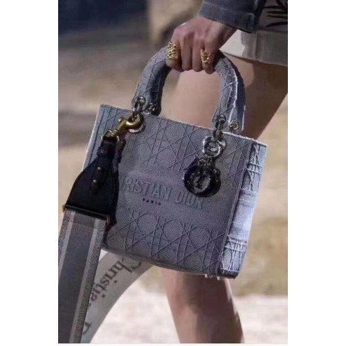 LADY DIOR HÍMZETT VÁSZON TÁSKA C4532 szürkéskék