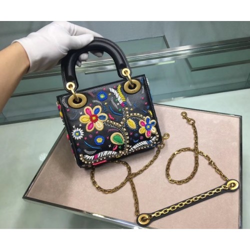LADY DIOR hímzett marhabőr M05053