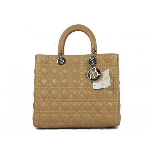 Christian Dior báránybőr táska nagy Lady Dior táska CAL44561 bézs ezüst
