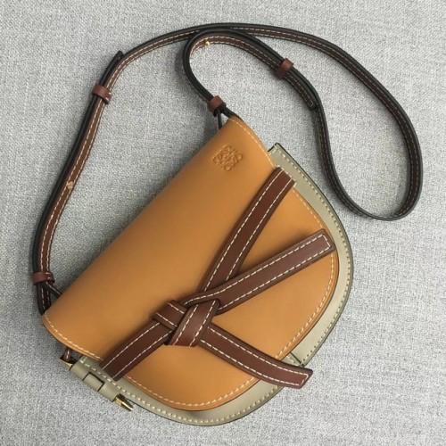 Loewe eredeti bőr crossbody táskák 8088 sárga