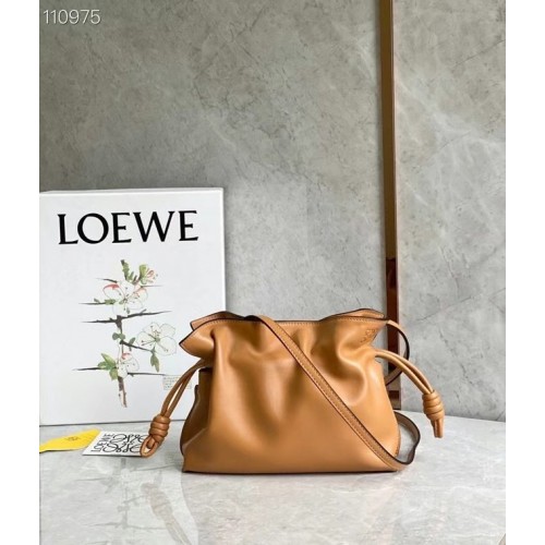 Loewe Lucky táskák eredeti bőr LE0539 barna