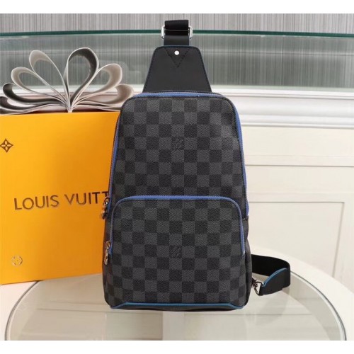 Louis Vuitton AVENUE PÁNTOS TÁSKA N42424