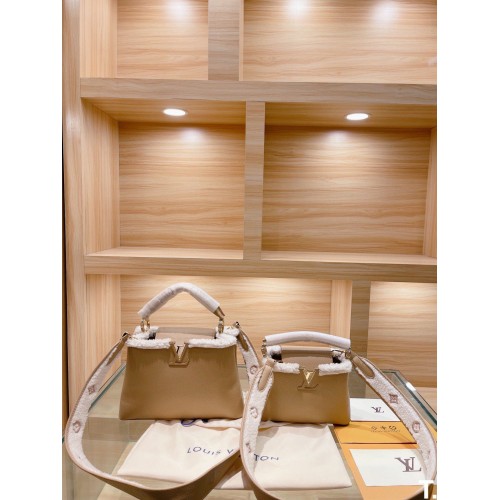 Louis Vuitton CAPUCINES BB MM Gyapjú M58608 Nude