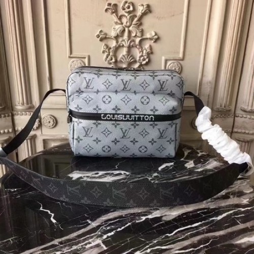 Louis Vuitton Monogram Vászon MESSNGER Táska 43845 Ezüst
