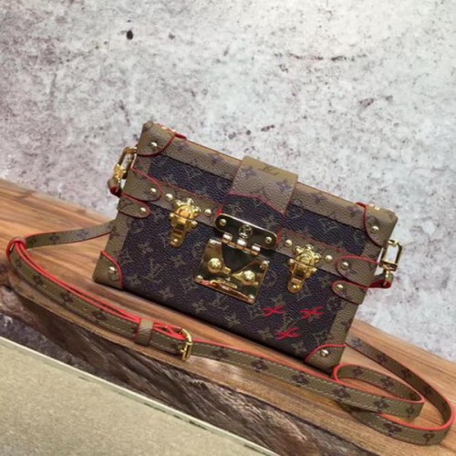 Louis Vuitton Monogram Vászon PETITE MALLE Táska M43117 Búzaszín