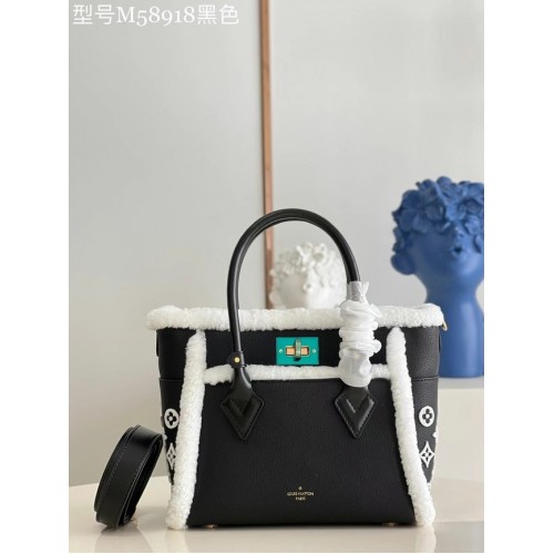 Louis Vuitton ON MY SIDE PM M58918 fekete