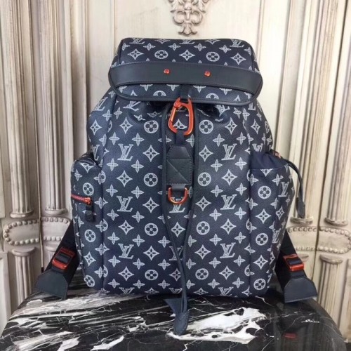 Louis Vuitton eredeti Discovery hátizsák M43693
