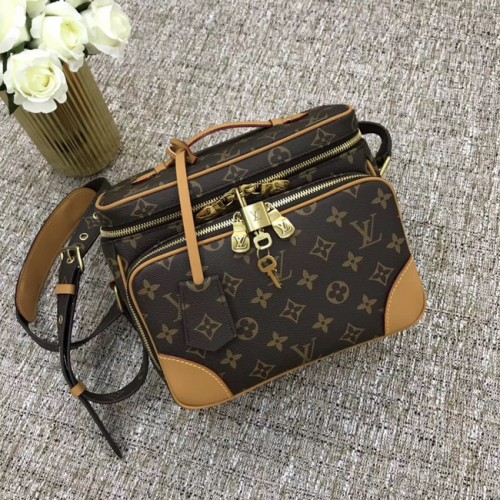 Louis Vuitton eredeti monogramos vászon táska M44937