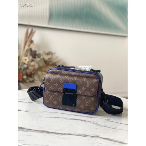 Louis Vuitton S LOCK SLING TÁSKA M45864 Sötétkék