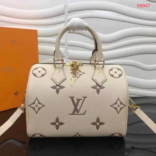 Louis Vuitton SPEEDY BANDOULIERE 25 M58947 Krém