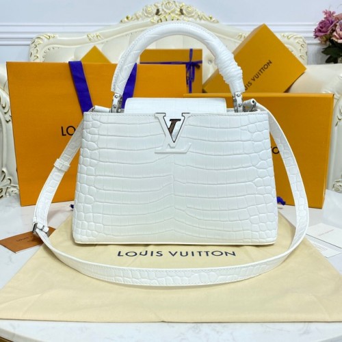 Louis Vuitton krokodilbőr CAPUCINES M48866 fehér