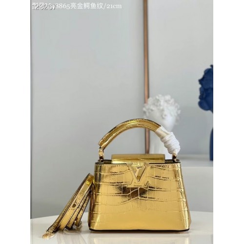 Louis Vuitton krokodilbőr CAPUCINES MINI M48865 arany