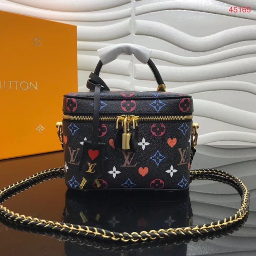 Louis vuitton vászon eredeti M45163 fekete